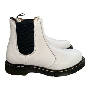 Dr. Martens Women's 2976 Size 9
